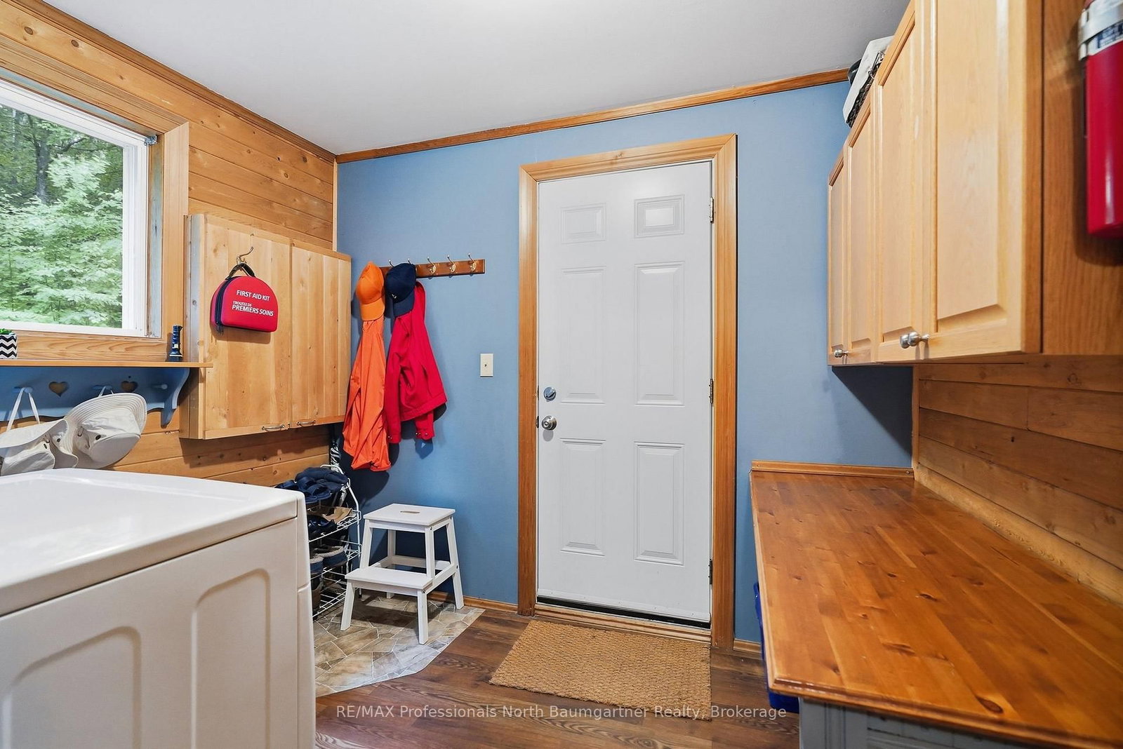1019 Phoebe Crescent • Dysart et al, ON photo 13