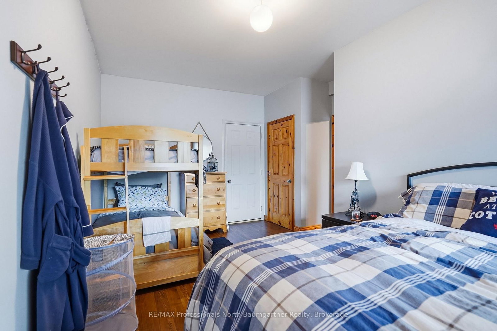 1019 Phoebe Crescent • Dysart et al, ON photo 27