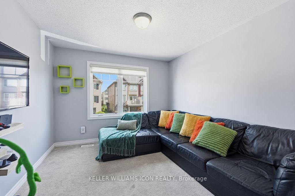 428 White Arctic Avenue • Ottawa, ON photo 33