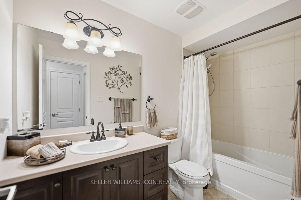 428 White Arctic Avenue • Ottawa, ON photo 35