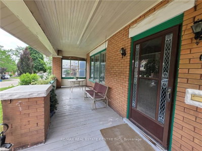 20 Fairview Avenue