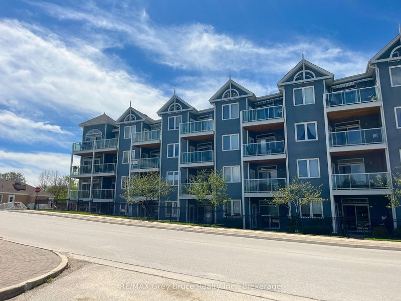 308 - 34 Bayfield Street