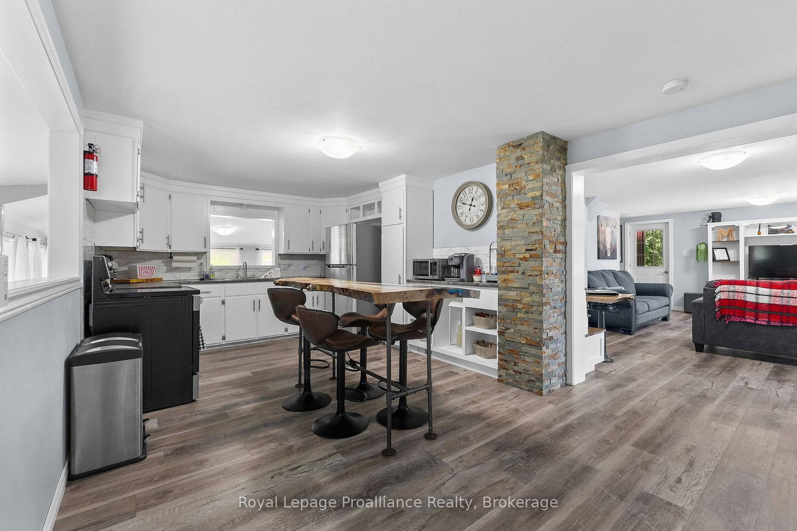 3432 Siberia Road • Combermere, ON photo 19