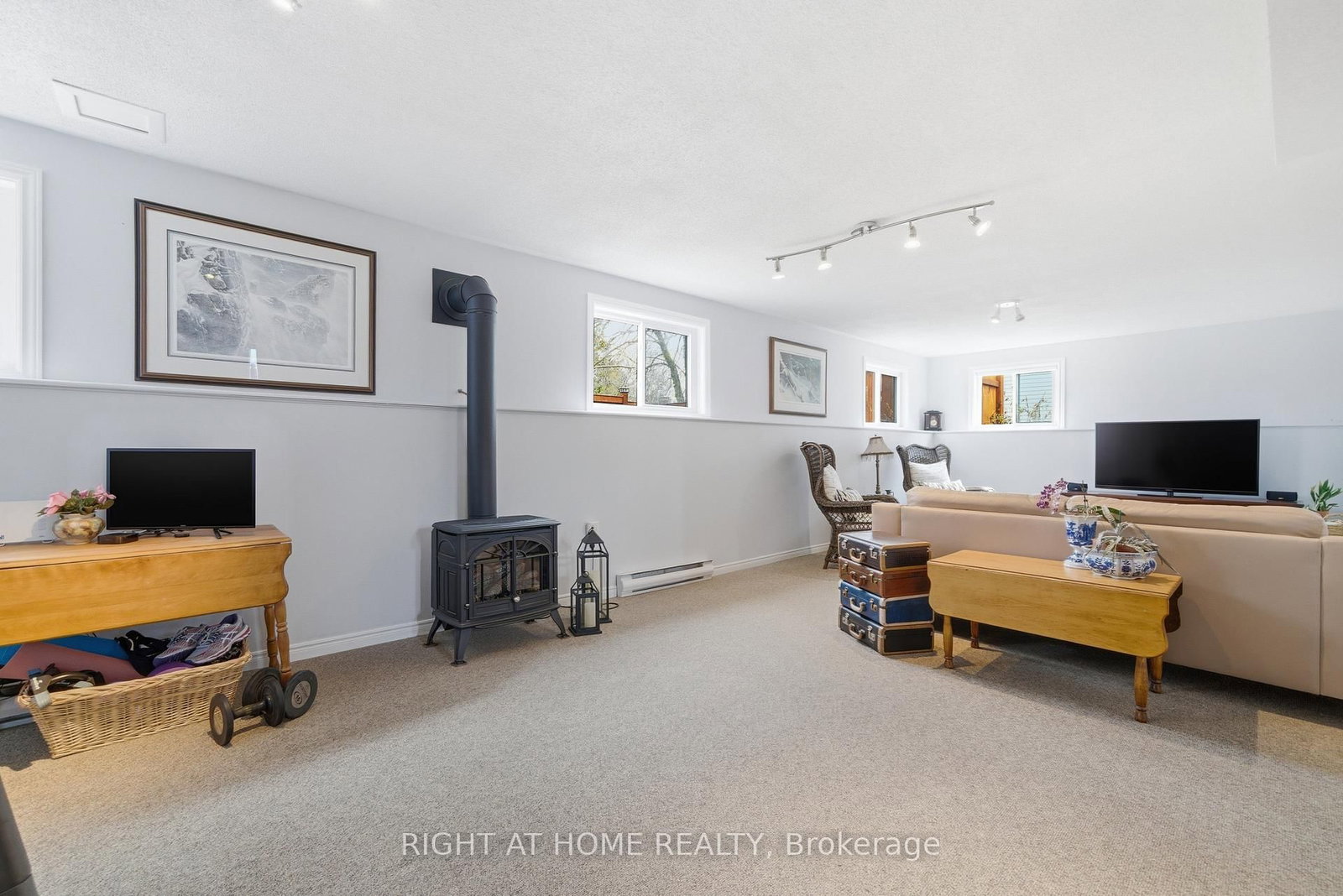 20 Argyle Crescent • Prince Edward County, ON photo 22