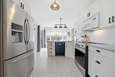 20 Argyle Crescent • Prince Edward County, ON photo 8