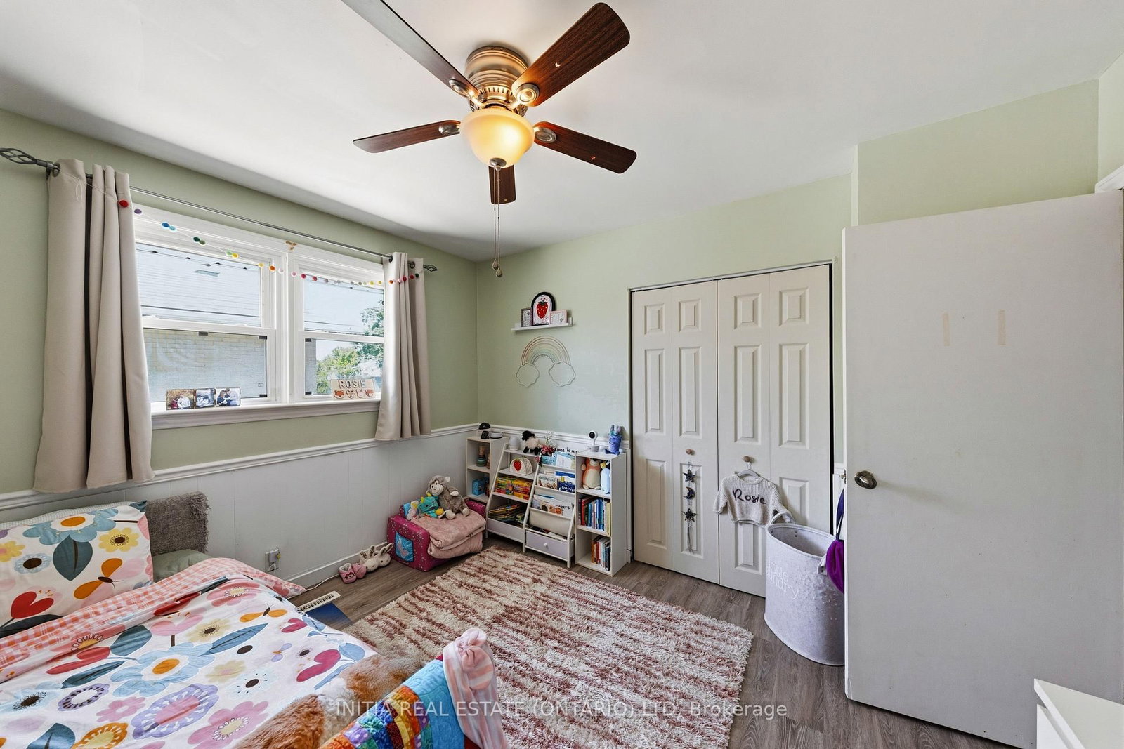 97 Grey Crescent • Sarnia, ON photo 16