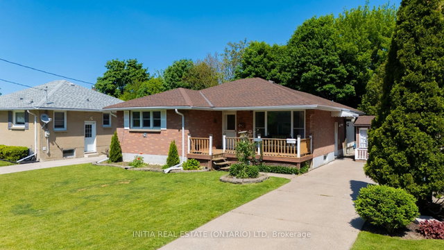 97 Grey Crescent