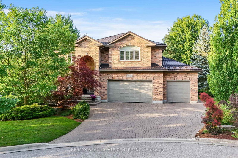 112 Dirksen Crt photo 2
