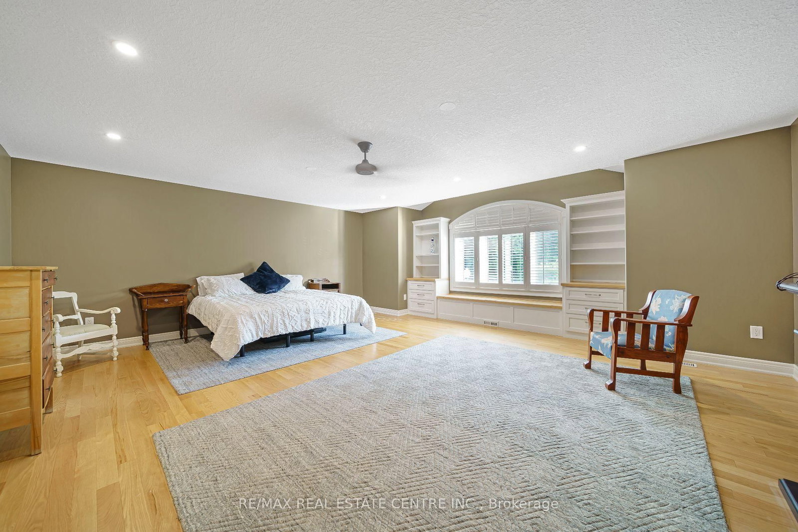 112 Dirksen Court • Kitchener, ON photo 22