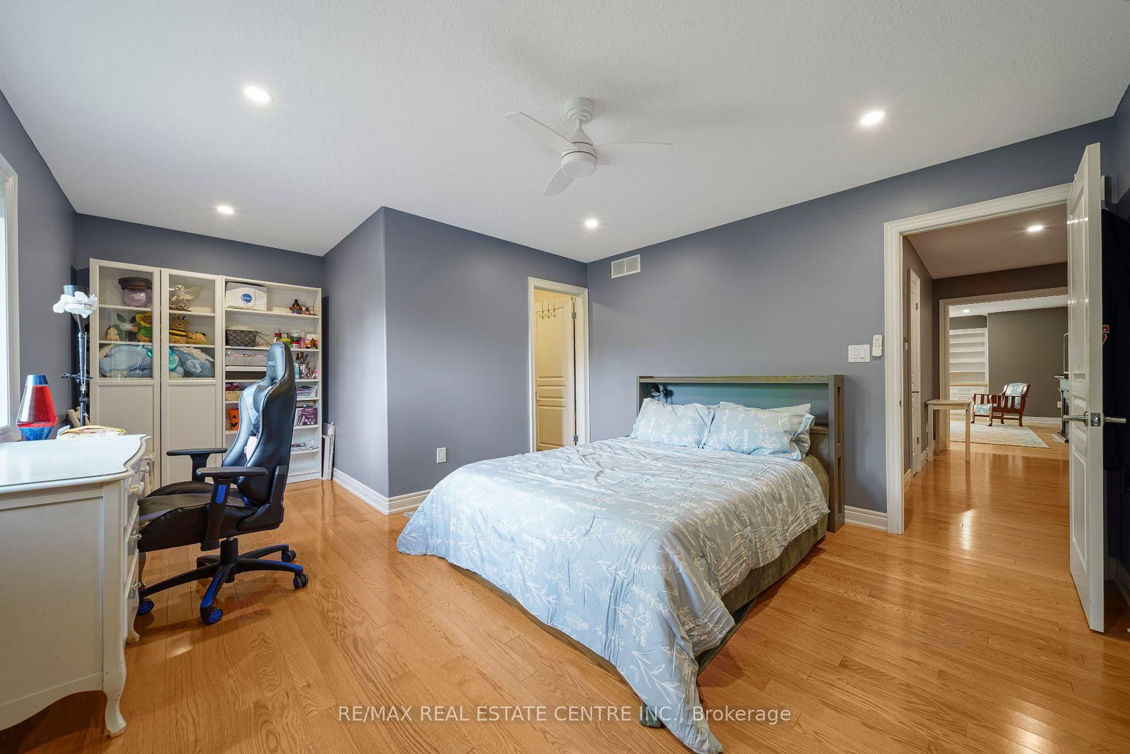112 Dirksen Court • Kitchener, ON photo 27