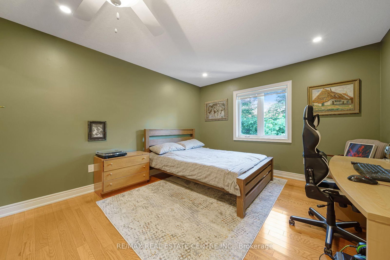112 Dirksen Court • Kitchener, ON photo 28