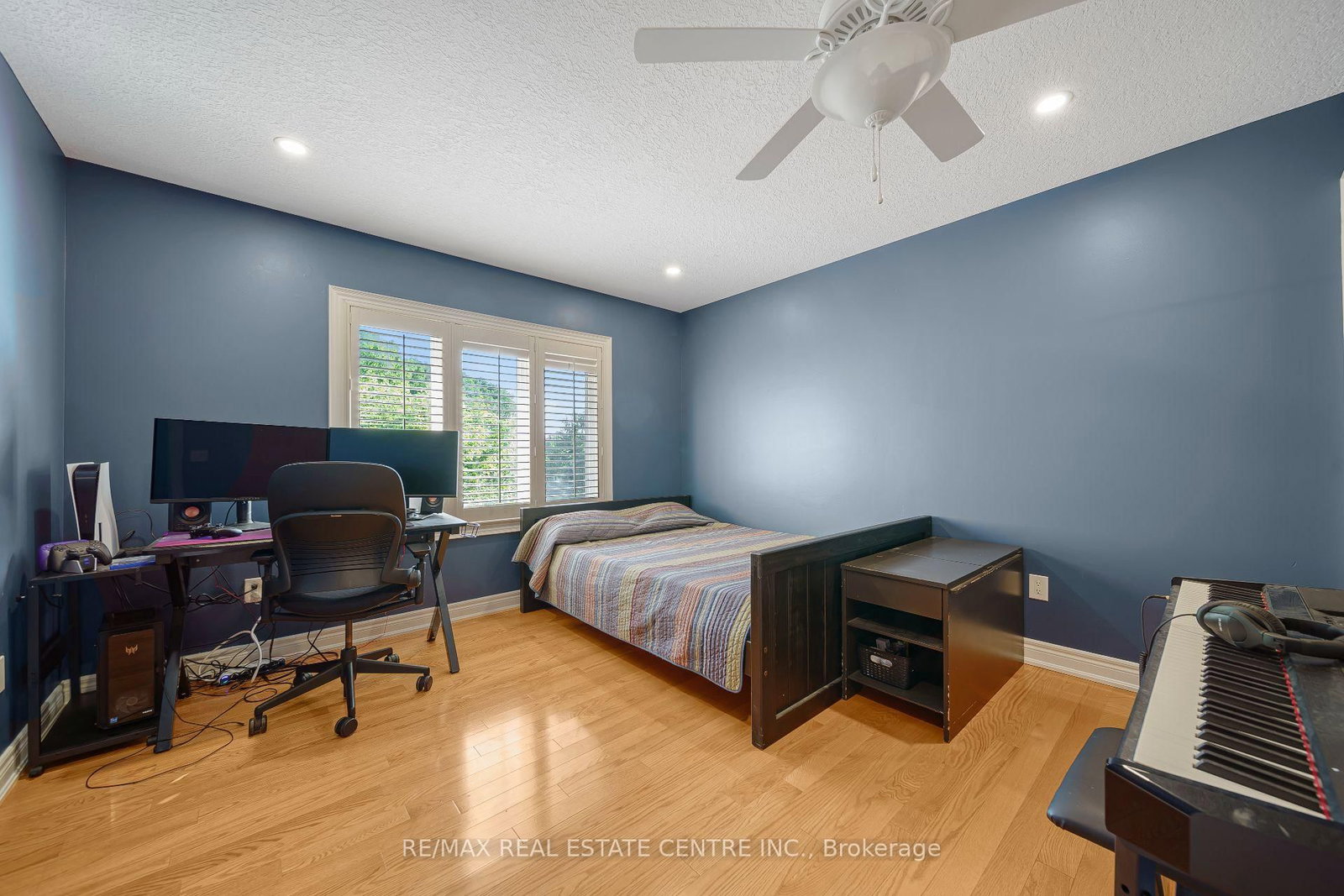 112 Dirksen Court • Kitchener, ON photo 30