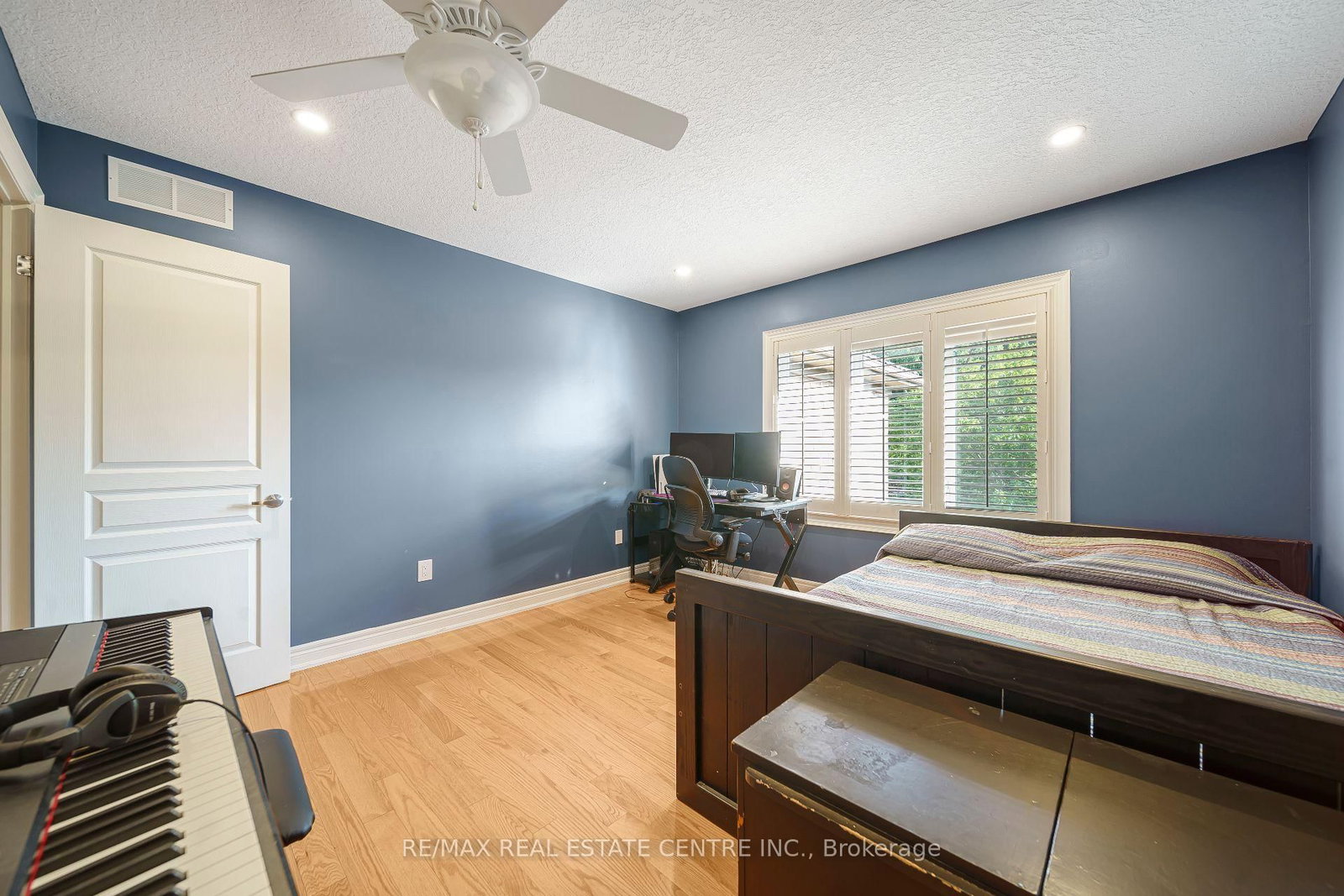 112 Dirksen Court • Kitchener, ON photo 31