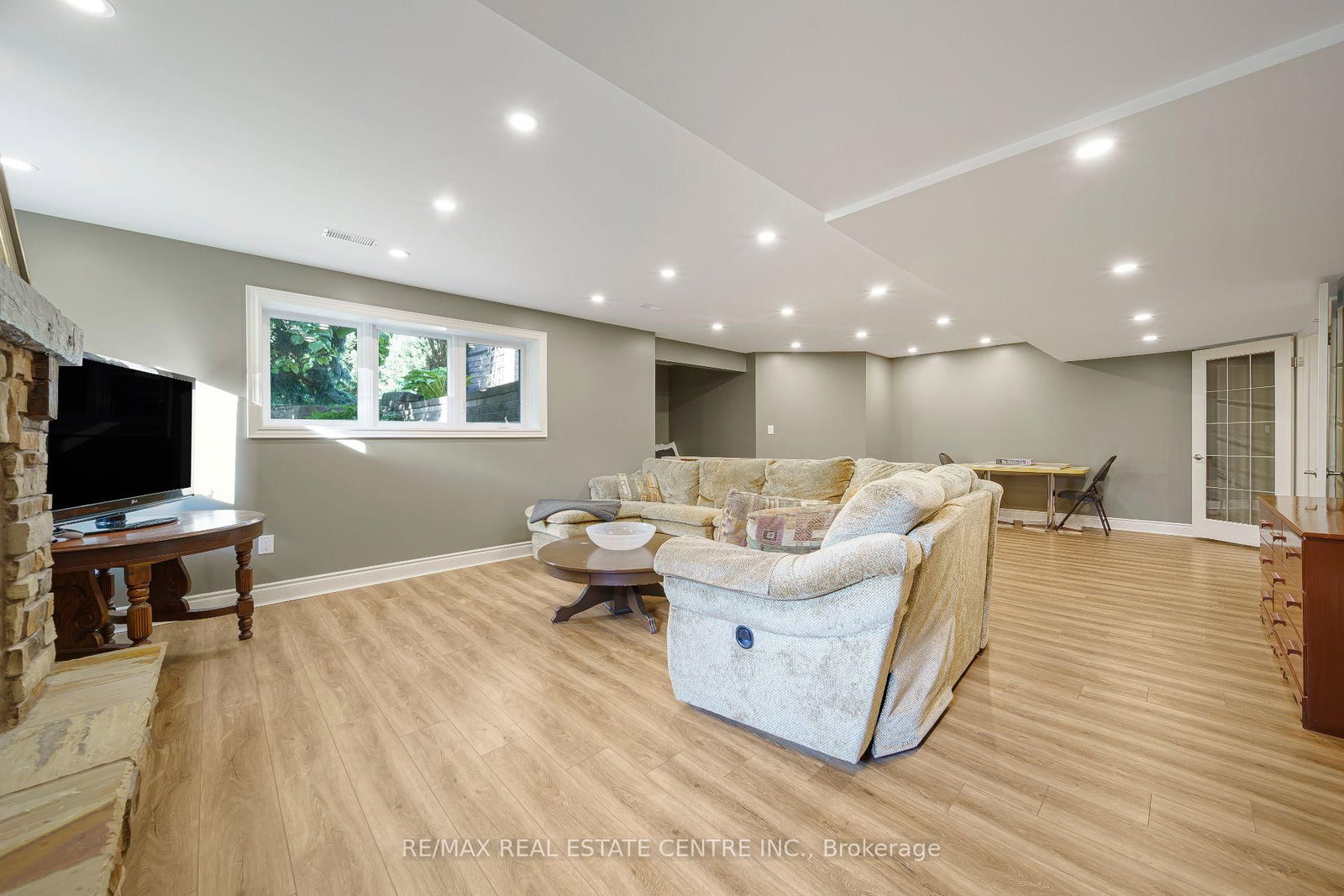112 Dirksen Court • Kitchener, ON photo 35
