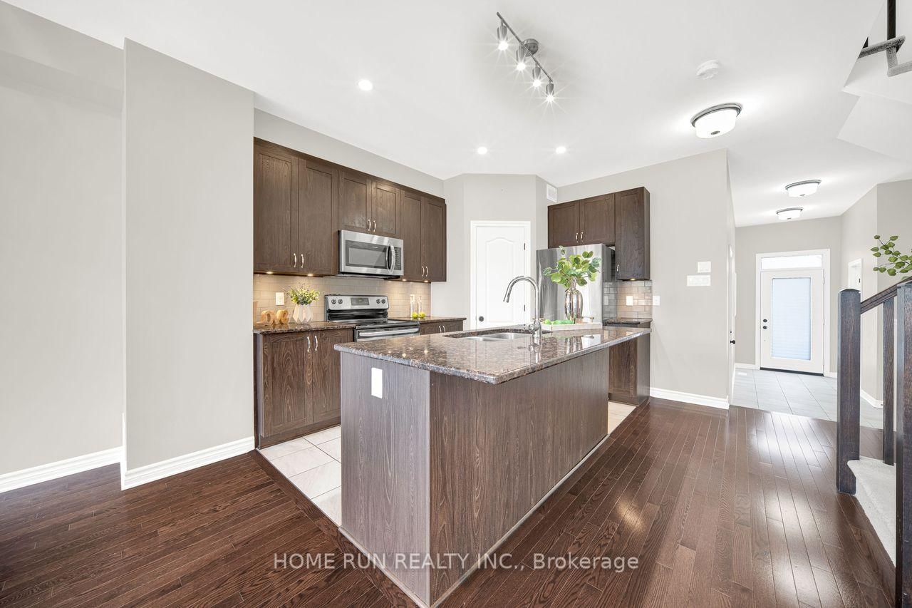 261 Brambling Way • Ottawa, ON photo 15