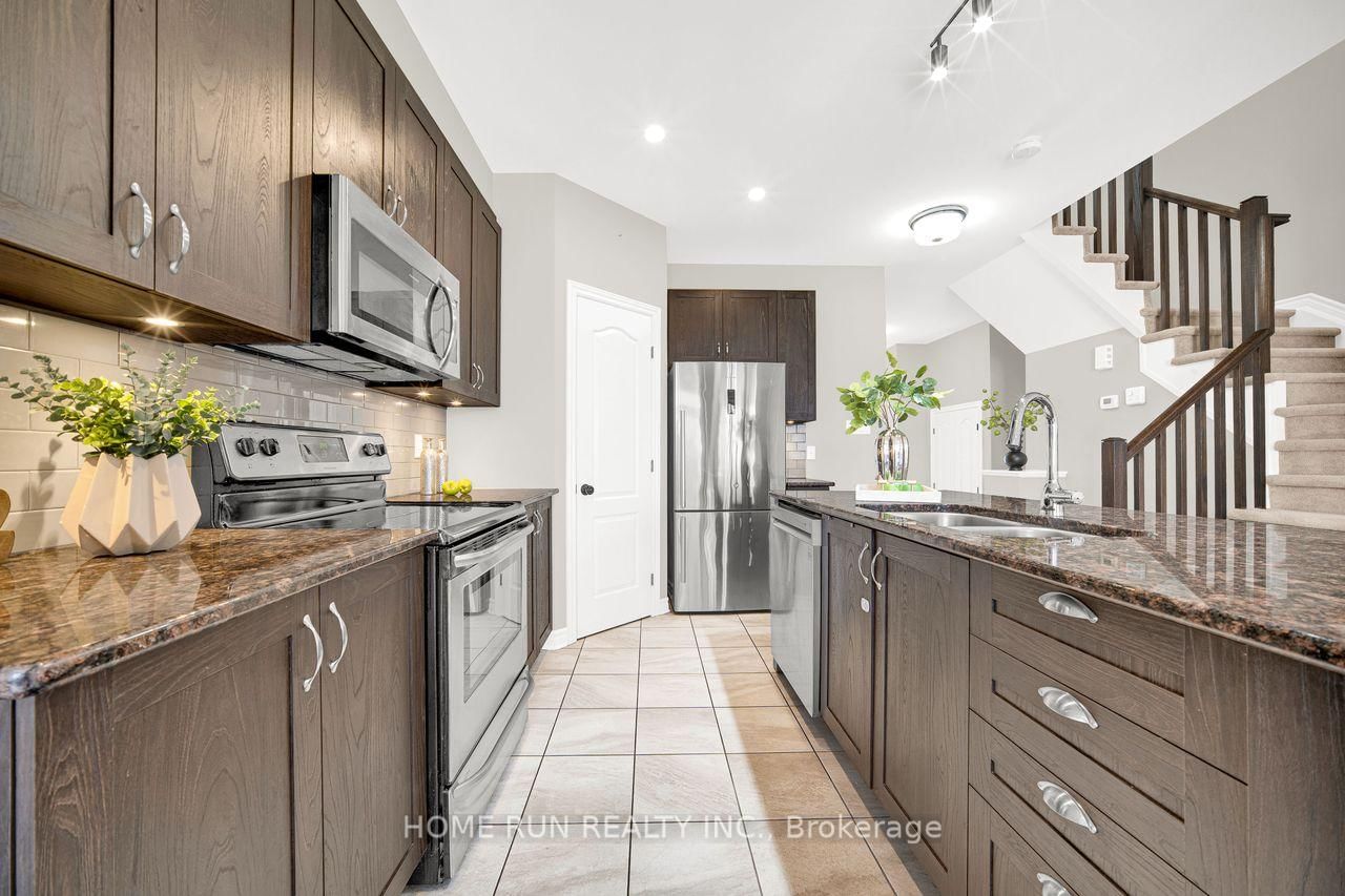 261 Brambling Way • Ottawa, ON photo 16
