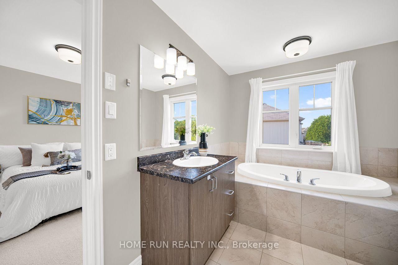 261 Brambling Way • Ottawa, ON photo 31