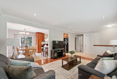 7459 Boyce Drive — photo 4