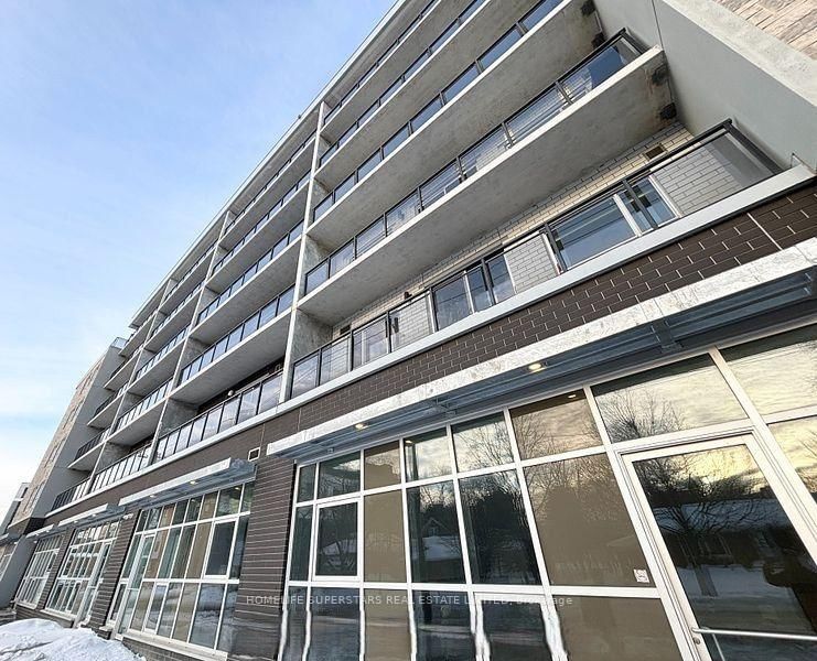 275 Larch Street • #F504 • Waterloo, ON photo 3