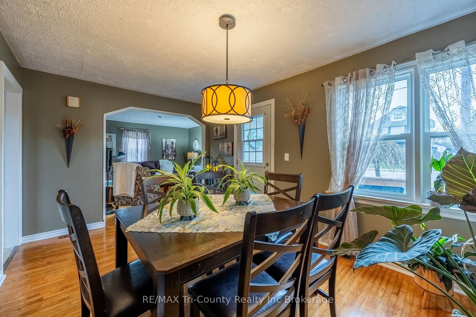 23 Pine Street • Tillsonburg, ON photo 14