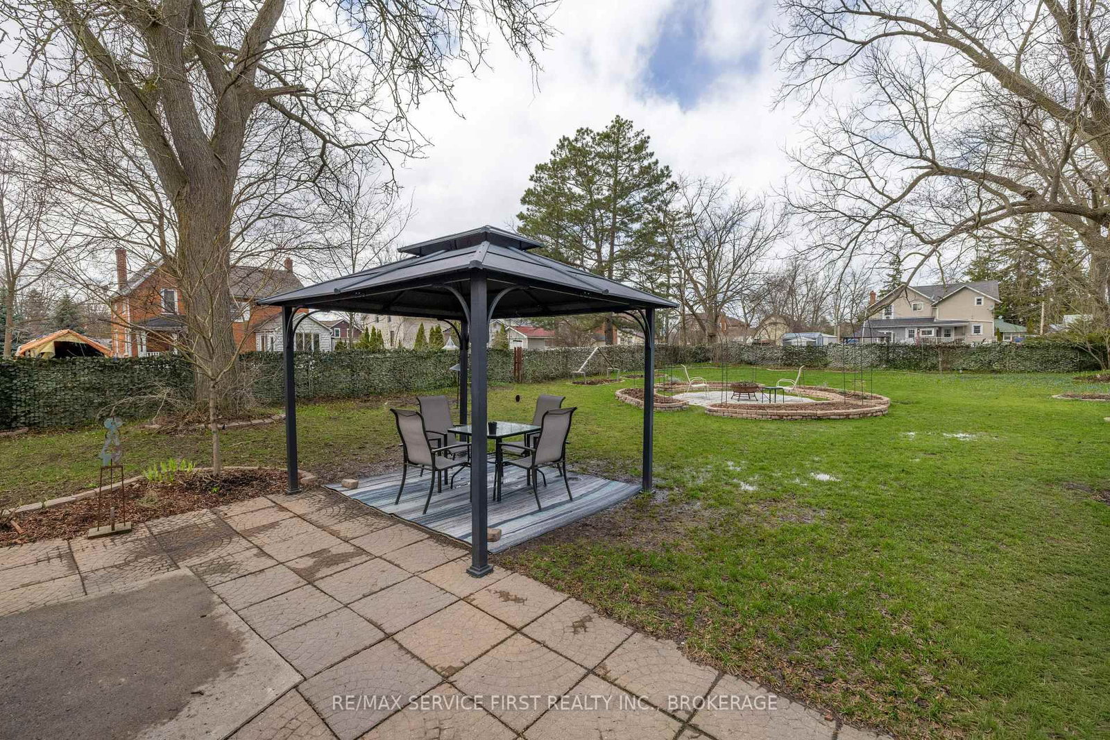 15 Graham Street E • Greater Napanee, ON photo 40