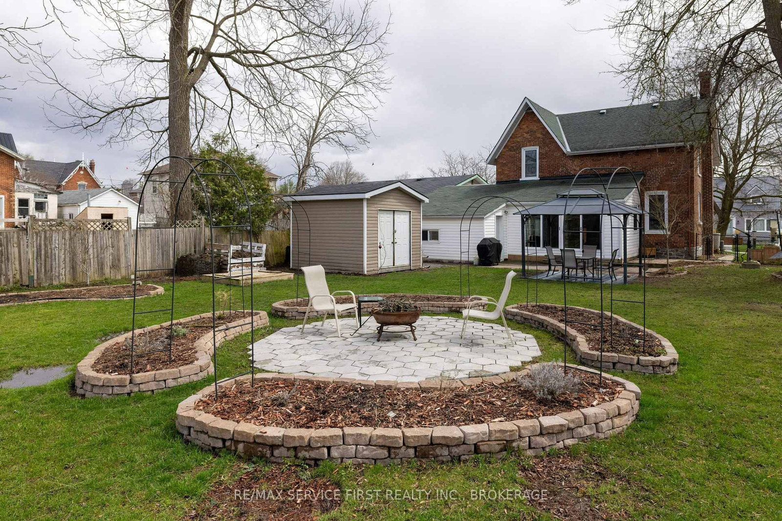 15 Graham Street E • Greater Napanee, ON photo 43