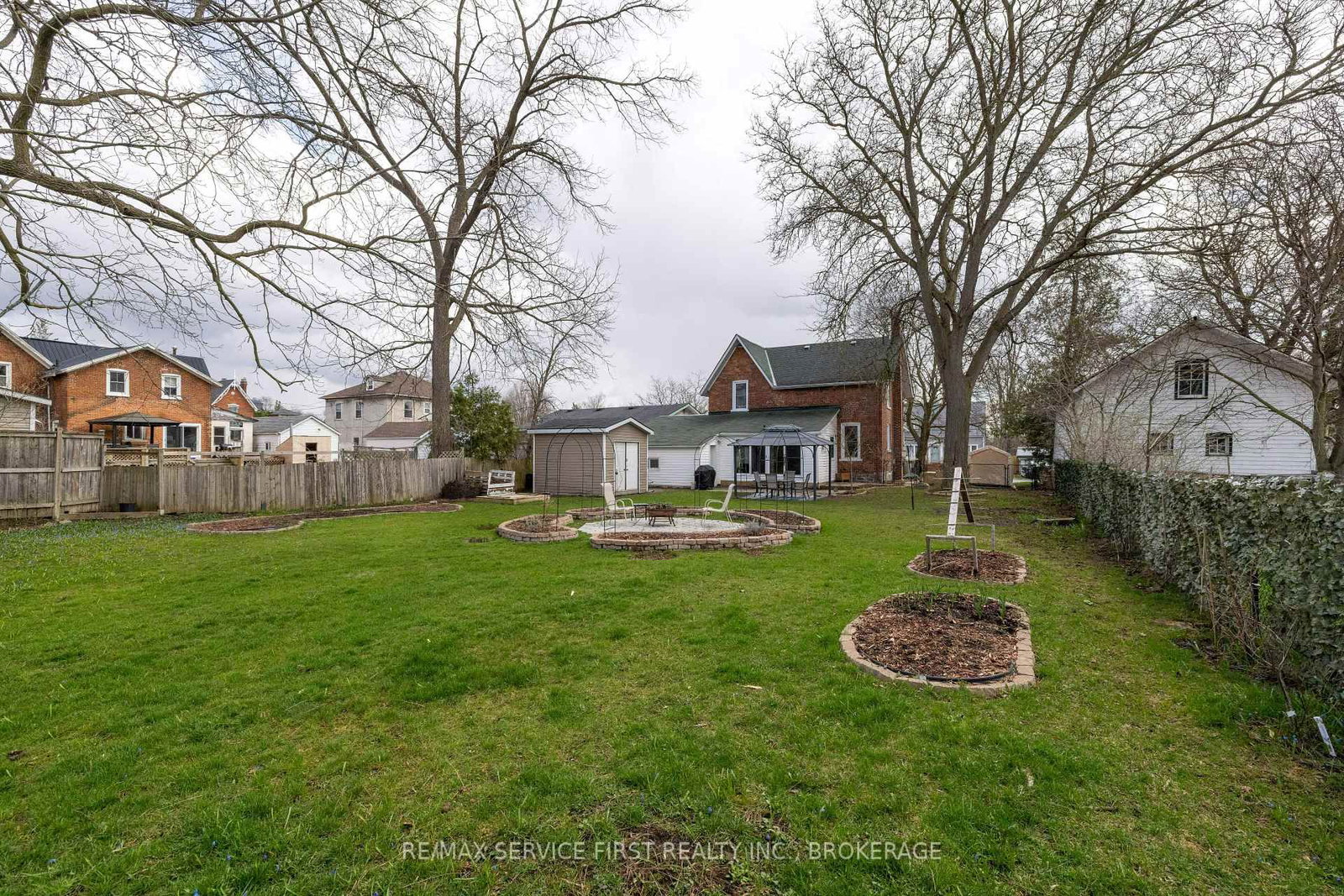 15 Graham Street E • Greater Napanee, ON photo 44