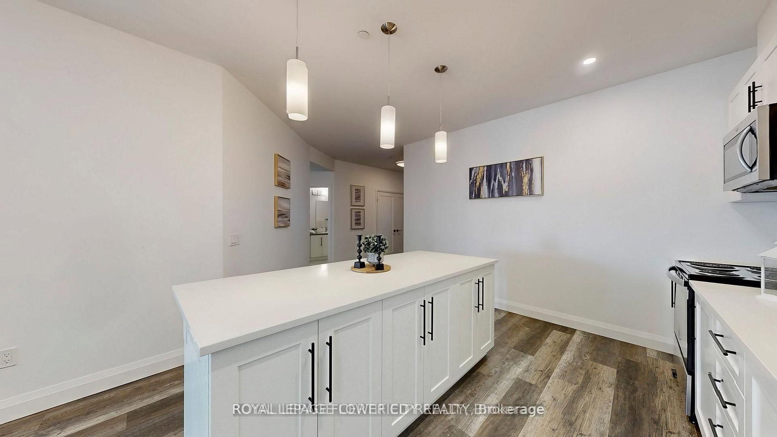 332 Gosling Gardens • #411 • Guelph, ON photo 6