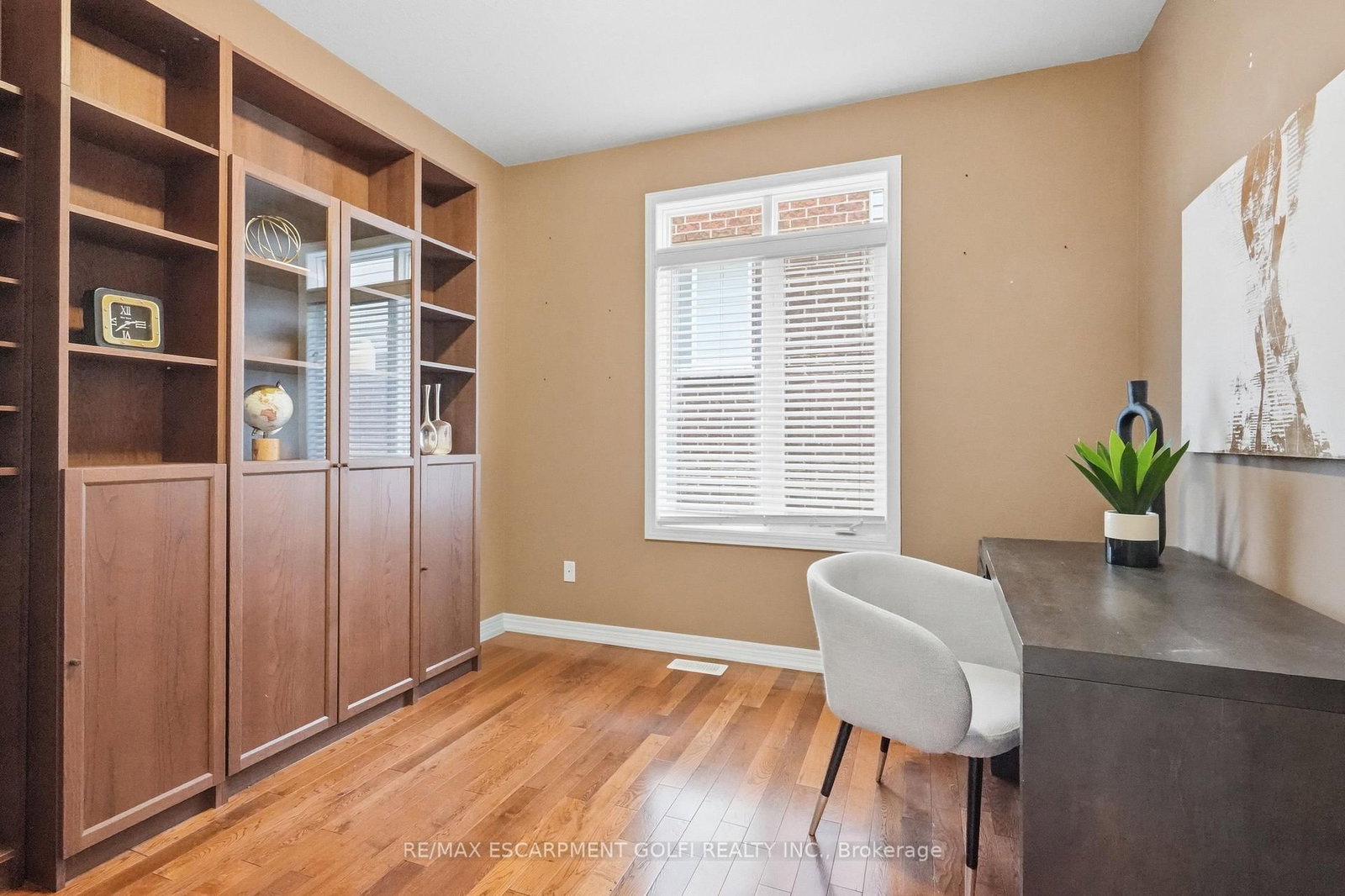 78 Waterberry Trail • Hamilton, ON photo 11