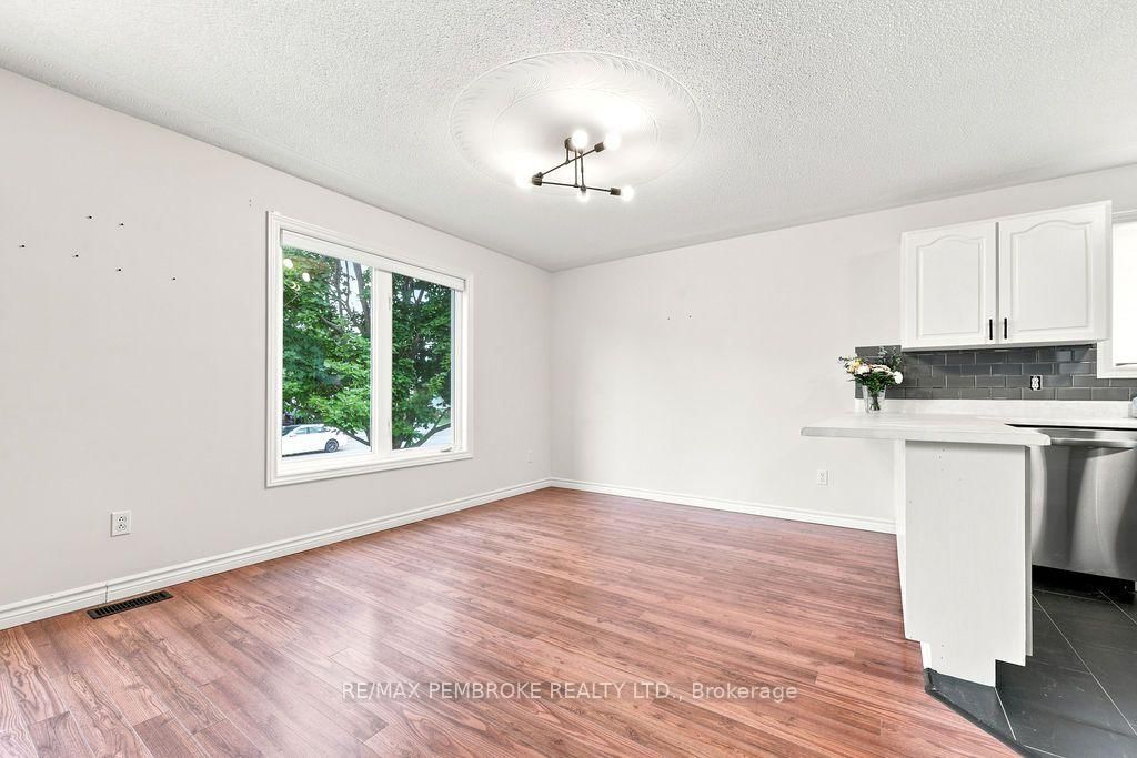 180 Garden Street • Pembroke, ON photo 18