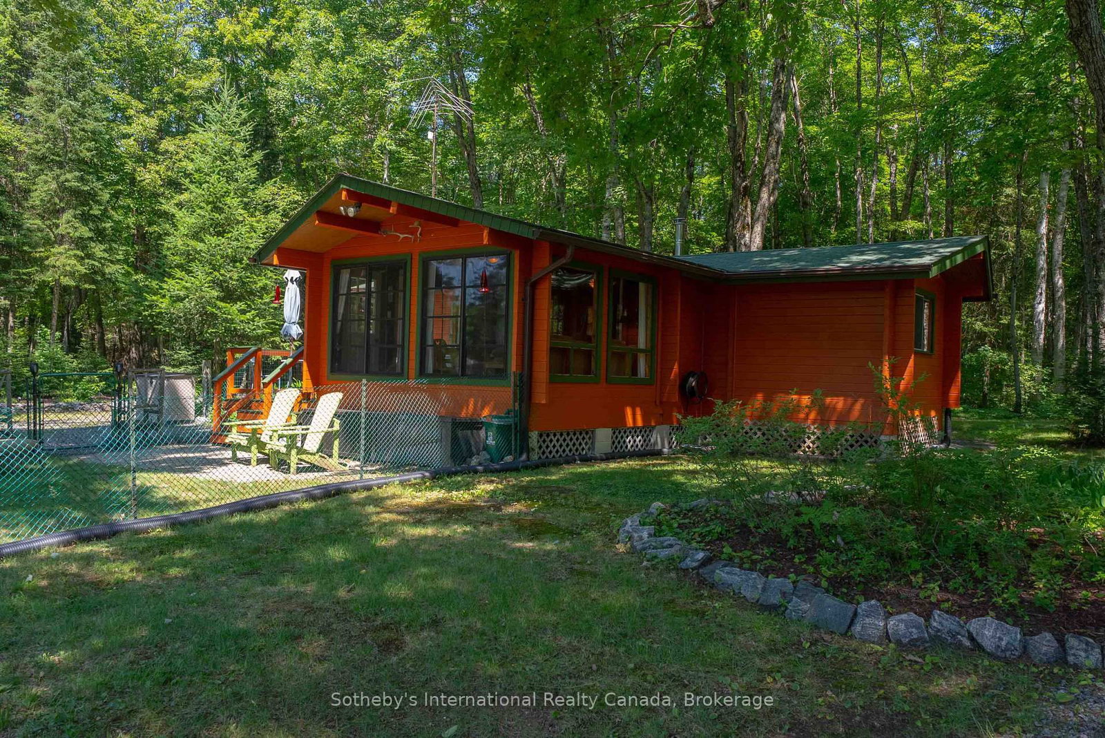 1041 Crockford Lane S • Bracebridge, ON photo 5