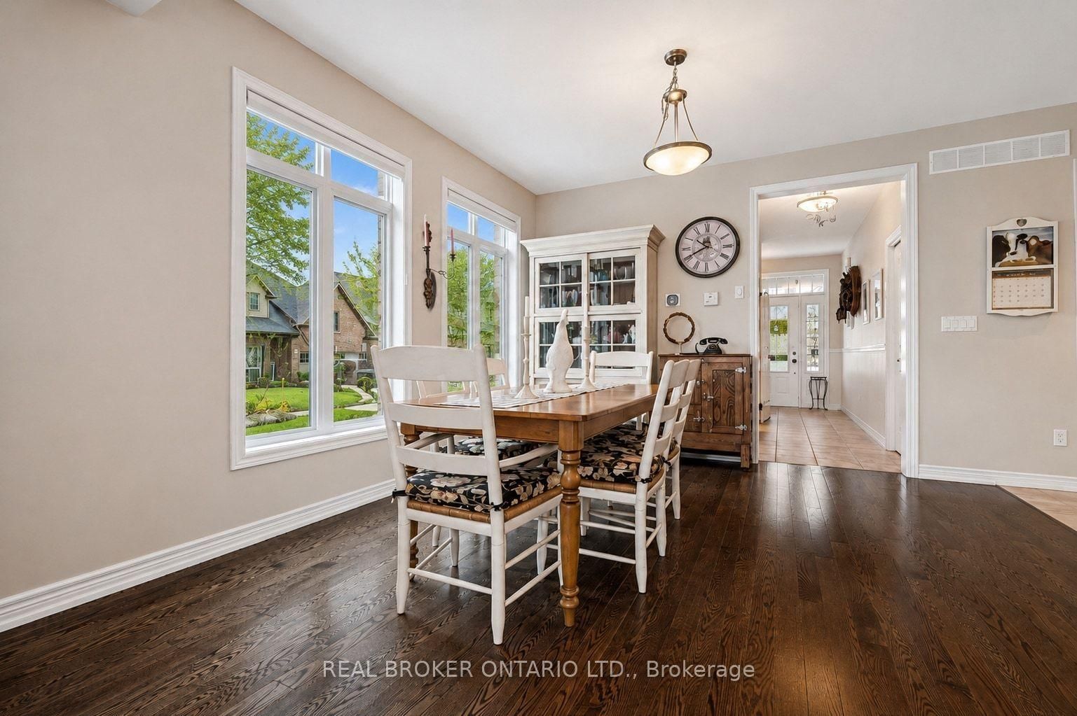 10 Chestnut Drive • Guelph/Eramosa, ON photo 18
