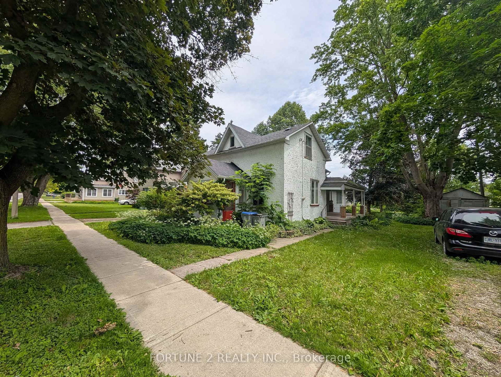 54 MAIN Street N • Huron East, ON photo 5