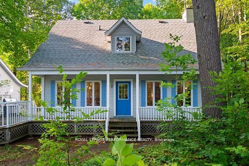 Detached House sold at 82 Rosebrugh Road, Renfrew, Ontario, K7V 3Z9 - Greater Madawaska - MLS: X13535330