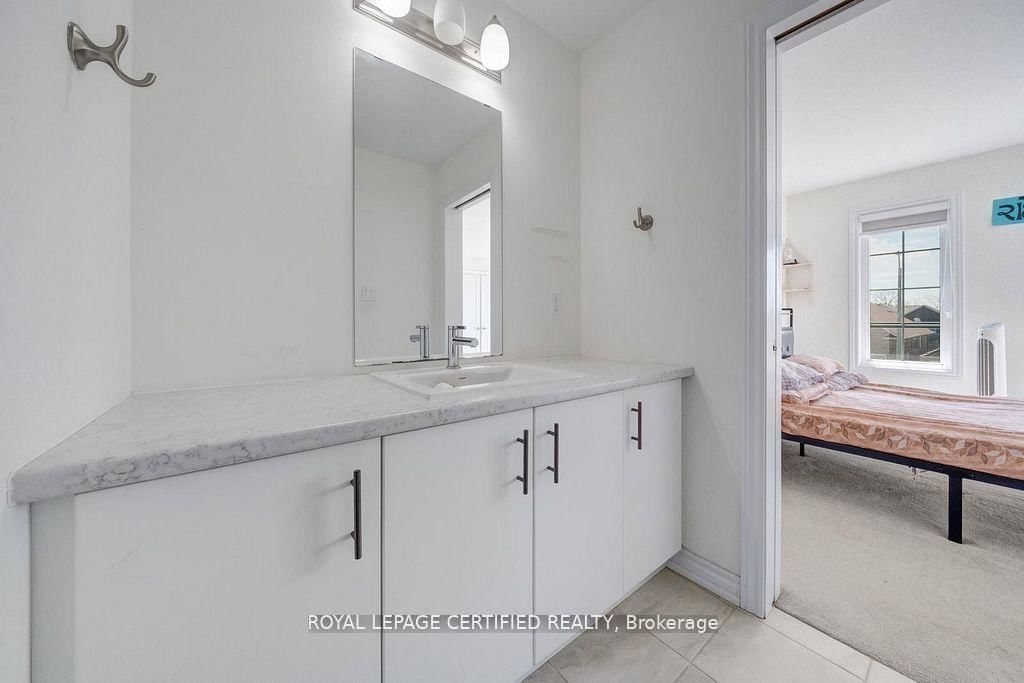 8077 Brookside Drive • Niagara Falls, ON photo 31