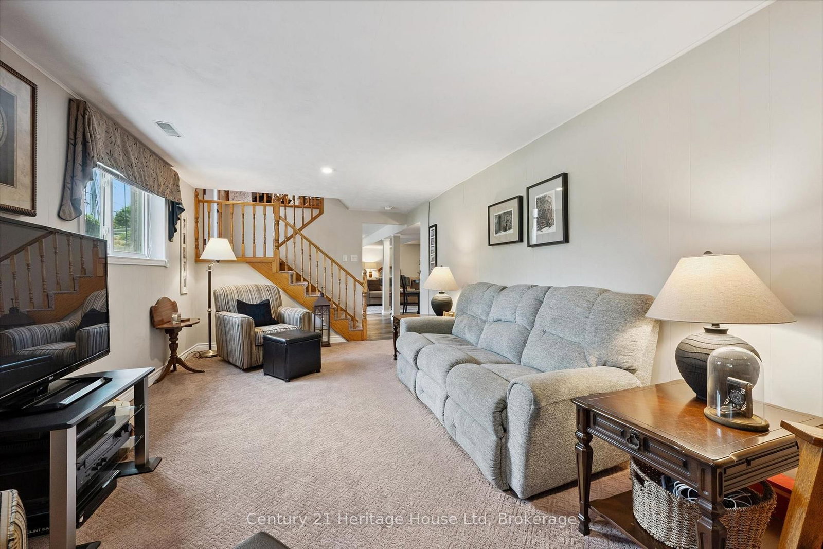 44 Inverness Drive • Guelph, ON photo 23