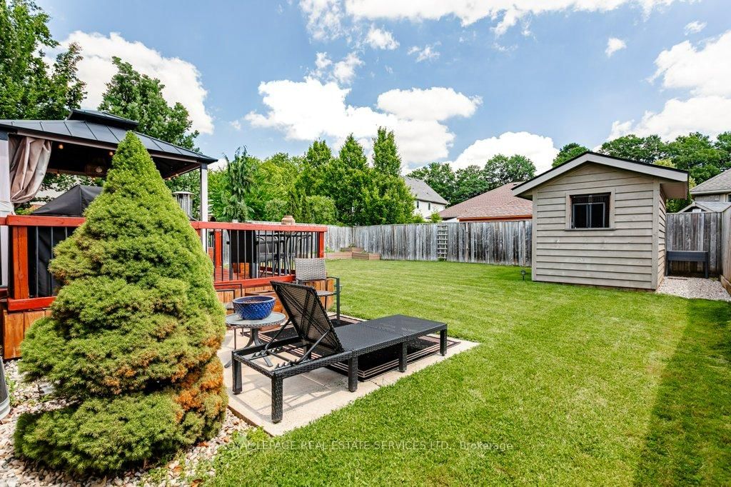 560 Lakeview Drive • Woodstock, ON photo 45