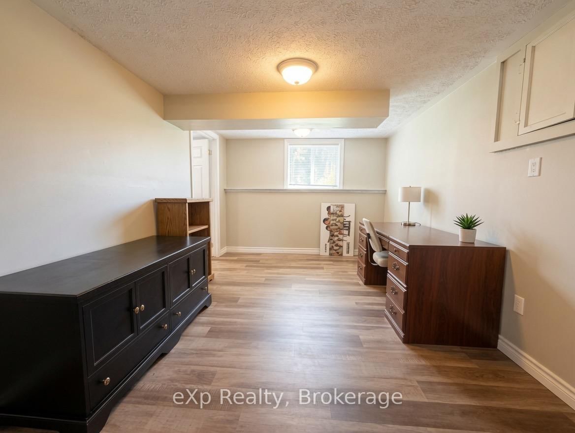 160 WESTFALL Crescent • West Grey, ON photo 15