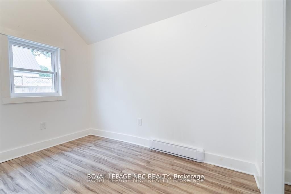 387 Elmwood Avenue • Fort Erie, ON photo 24