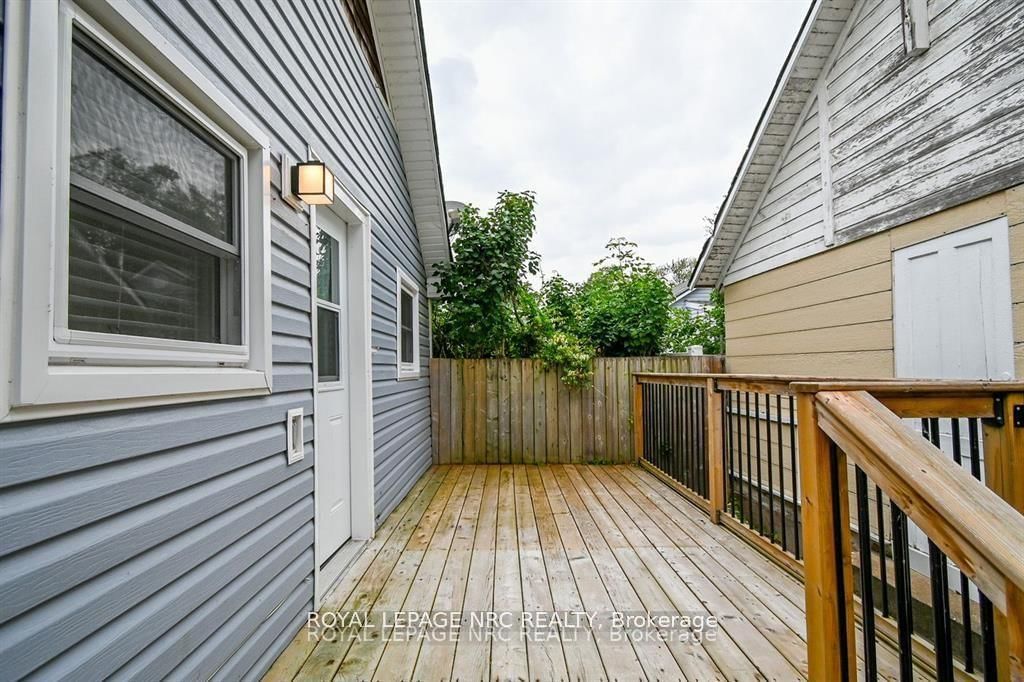 387 Elmwood Avenue • Fort Erie, ON photo 5
