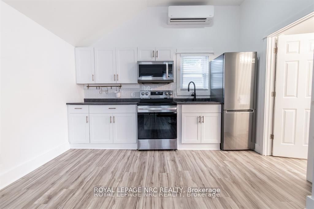 387 Elmwood Avenue • Fort Erie, ON photo 8