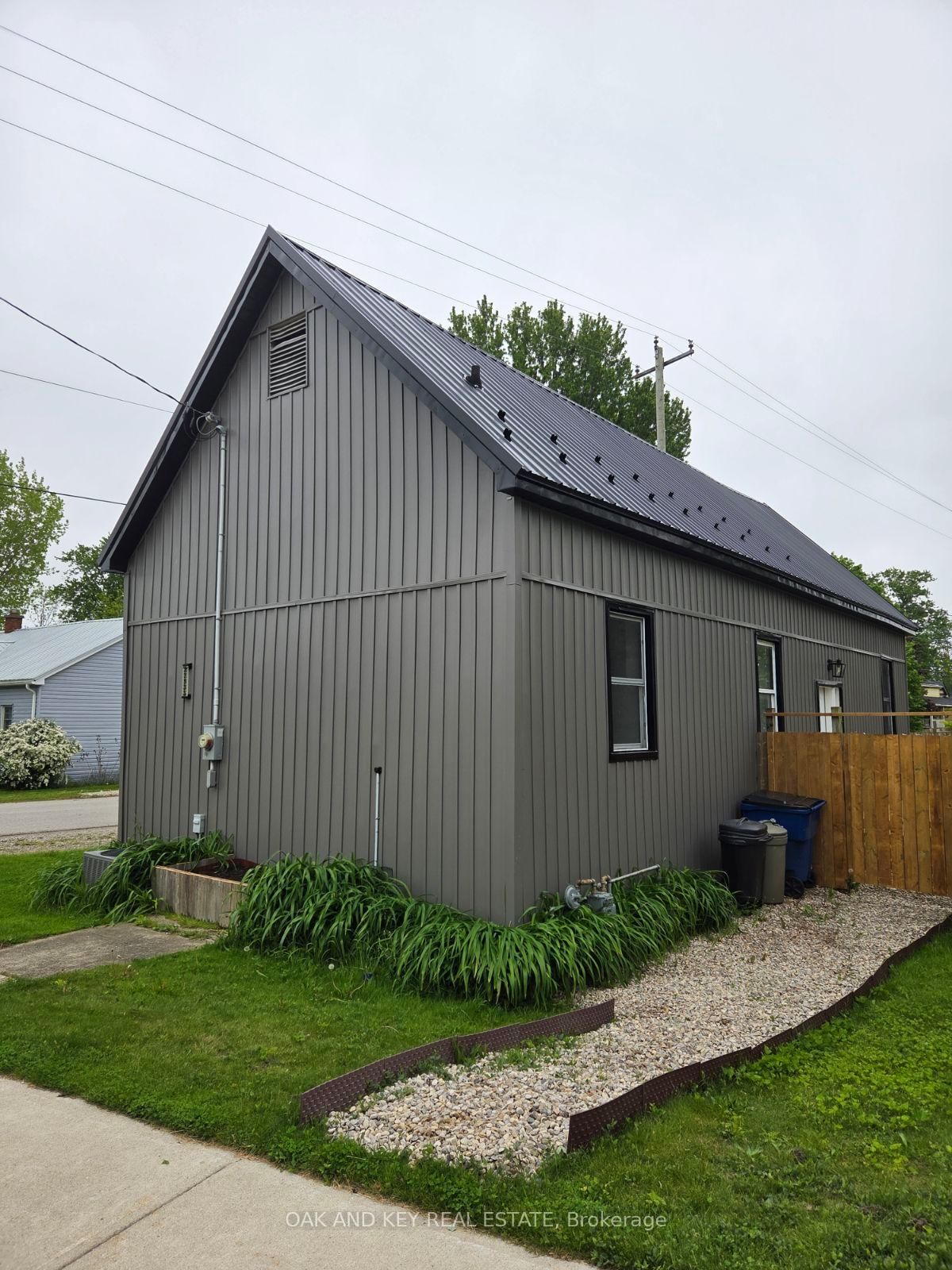 22933 Hagerty Road • Newbury, ON photo 22