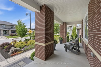 198 Escarpment Crescent • Kanata, ON photo 3