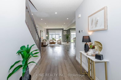 584 Chelton Road • London South, ON photo 6