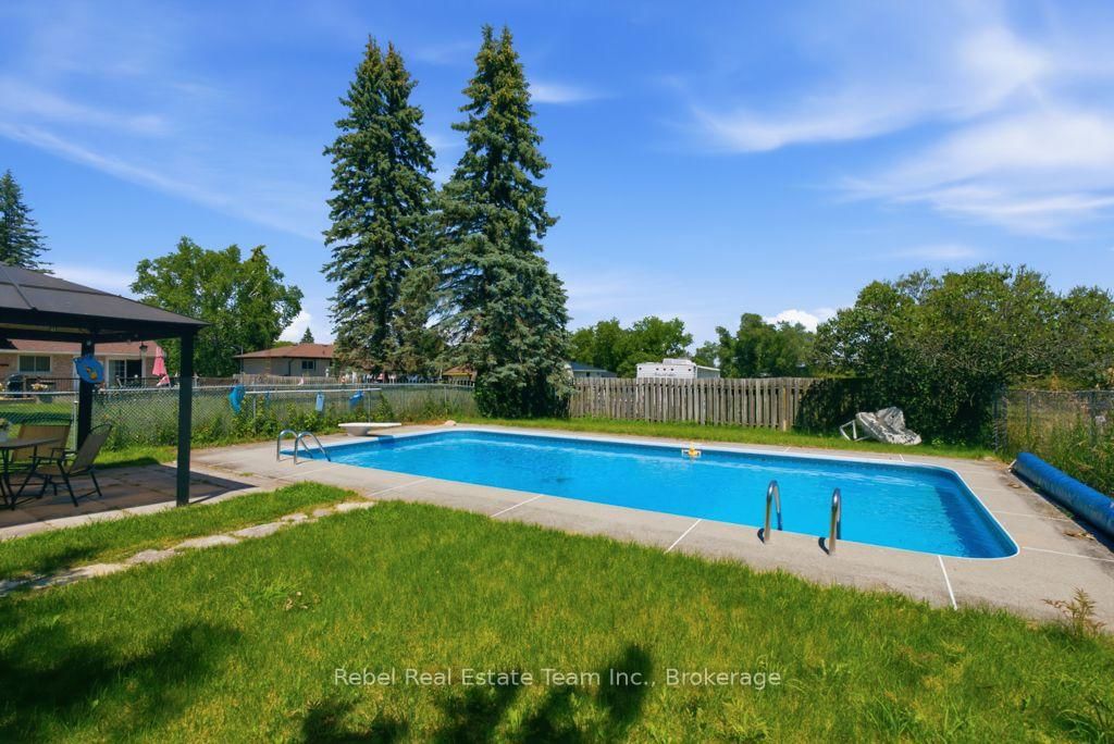 615 HAMILTON Road • Belleville, ON photo 39