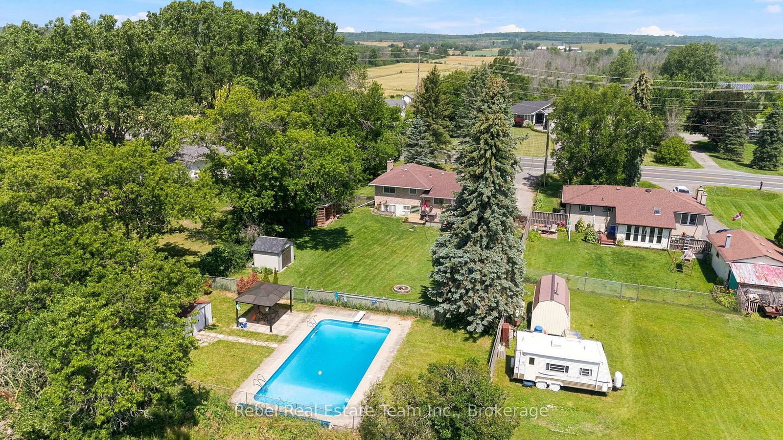 615 HAMILTON Road • Belleville, ON photo 41