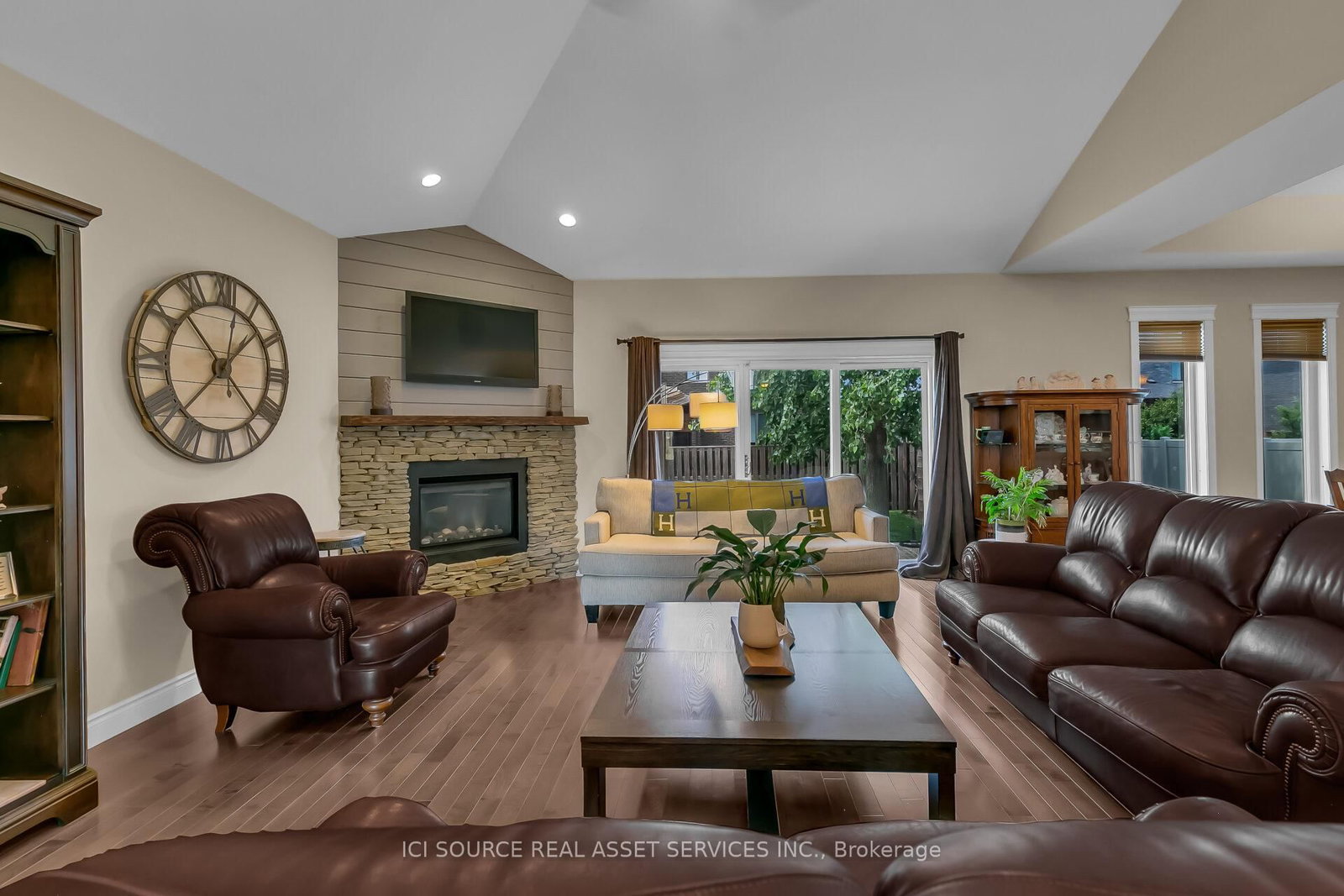 1378 Traditional Trail • Lakeshore, ON photo 9