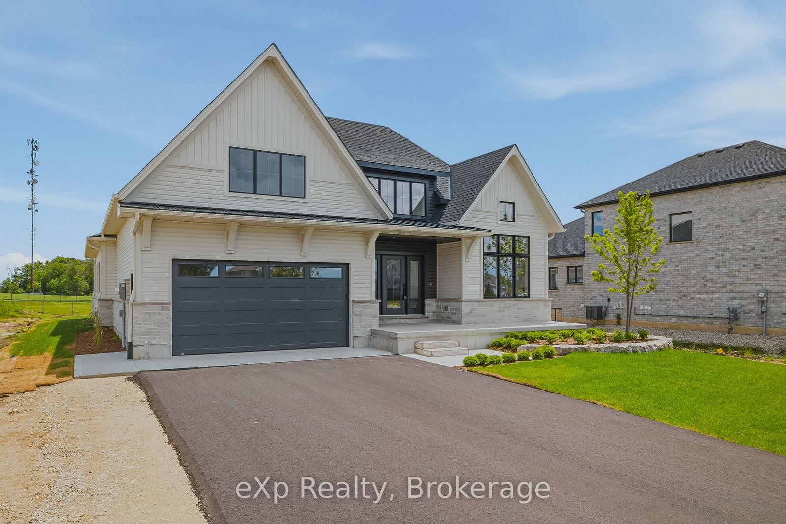 1036 Walton, North Perth, Ontario N4W 3S2