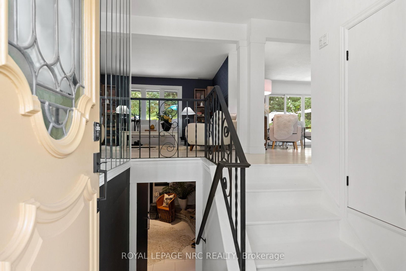 180 Woodside Drive • St. Catharines, ON photo 5