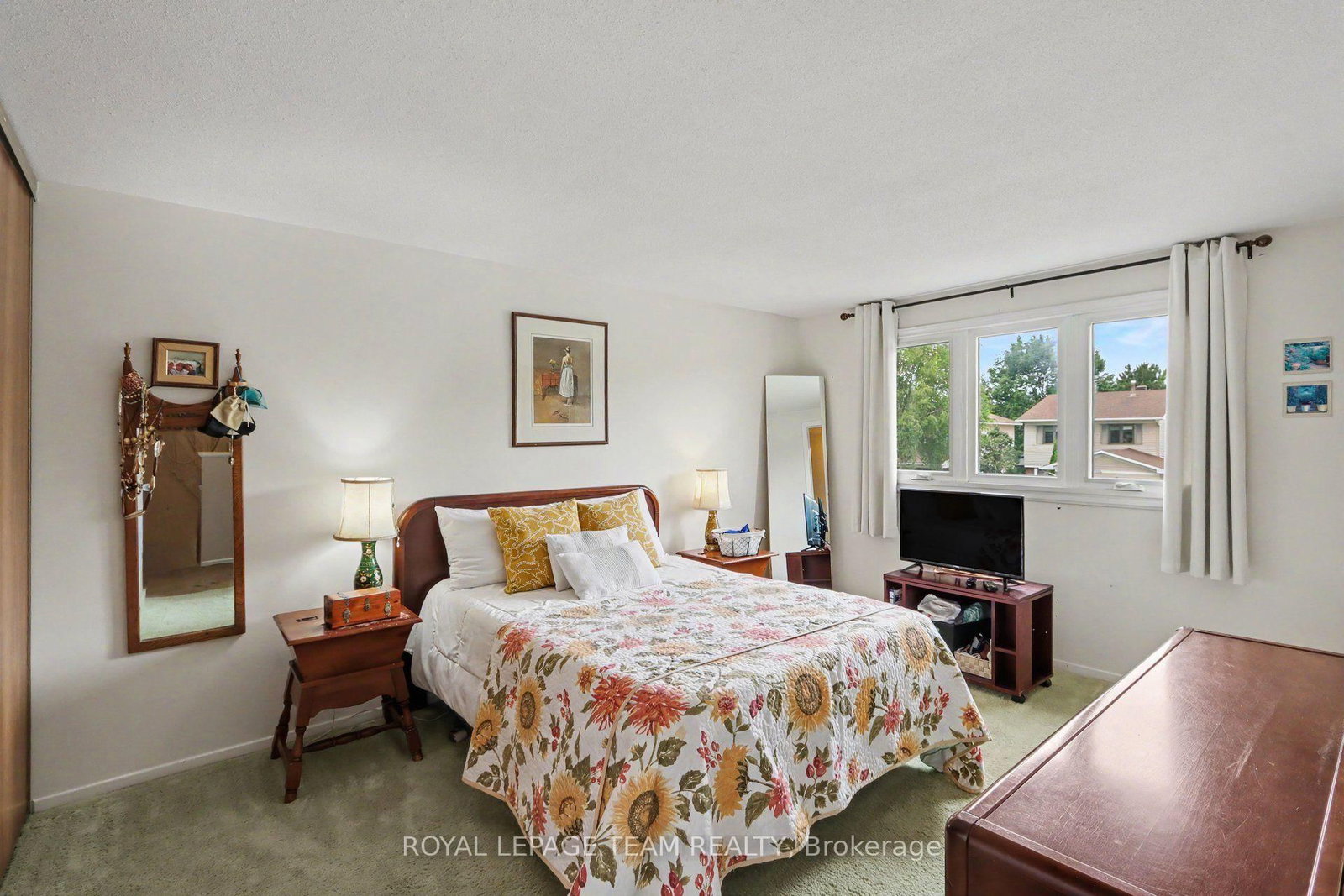 95 Seabrooke Drive • Kanata, ON photo 12